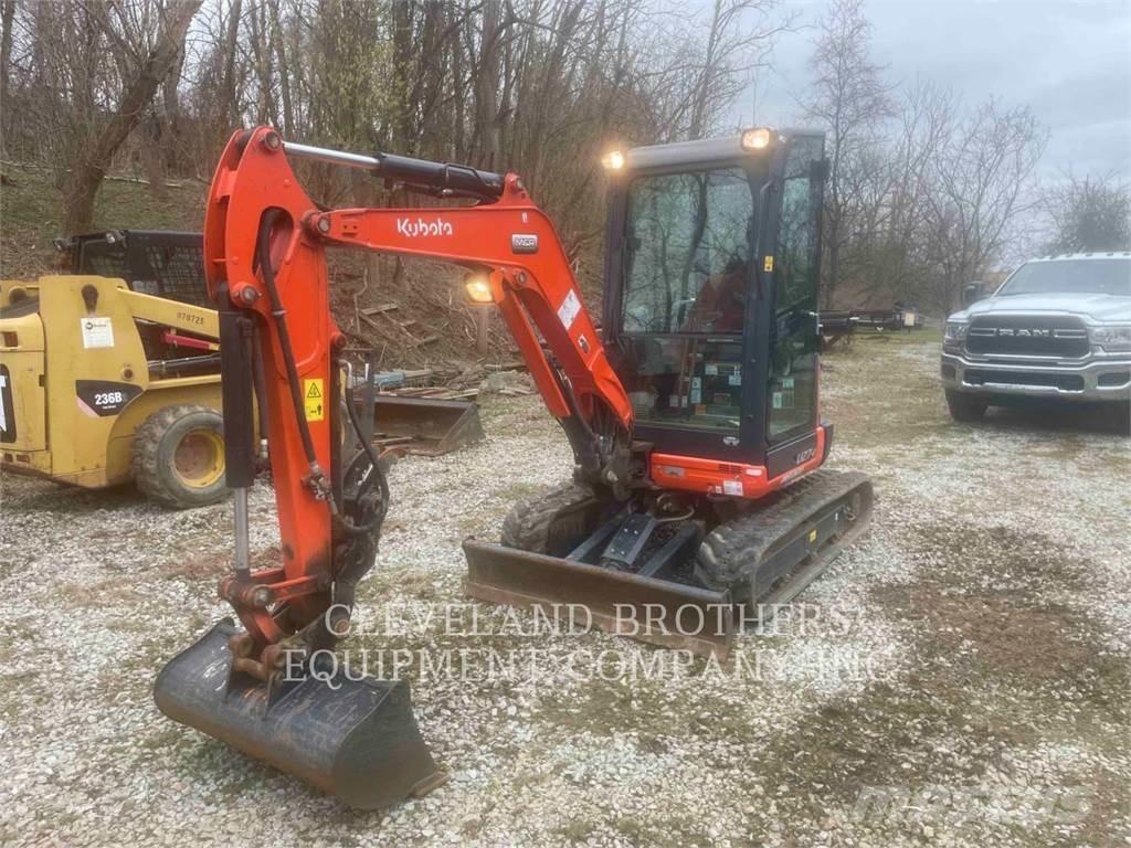 Kubota U27-4 大型油圧ショベル12t以上（パワーショベル・ユンボ）