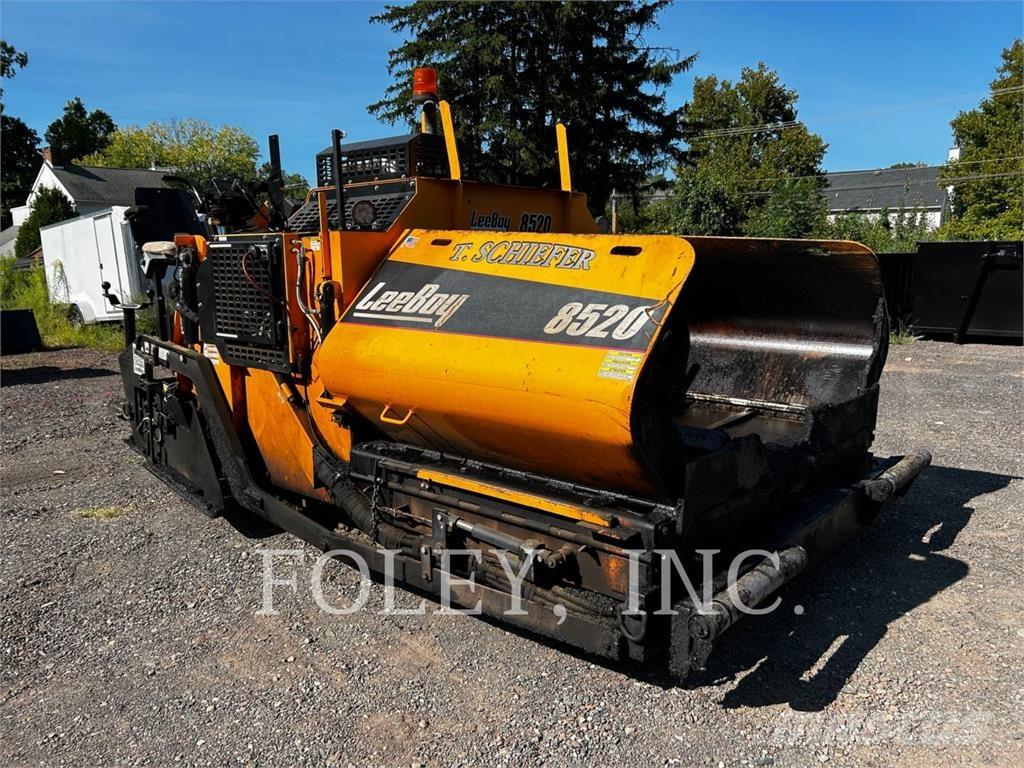 LeeBoy 8520 アスファルトフィニッシャ
