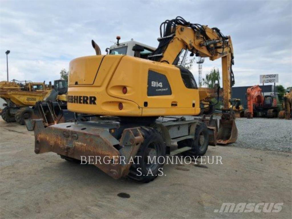 Liebherr A914 ホイール式油圧ショベル（パワーショベル・ユンボ・バックホー）