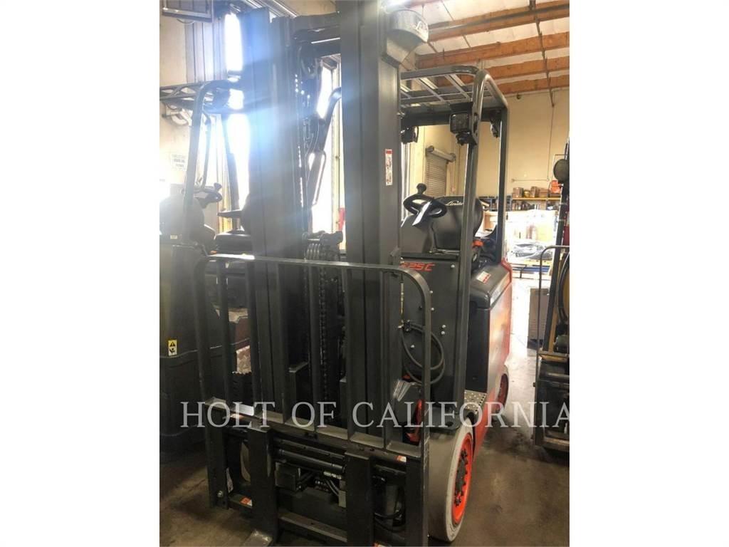 Linde E32CL バッテリーフォークリフト