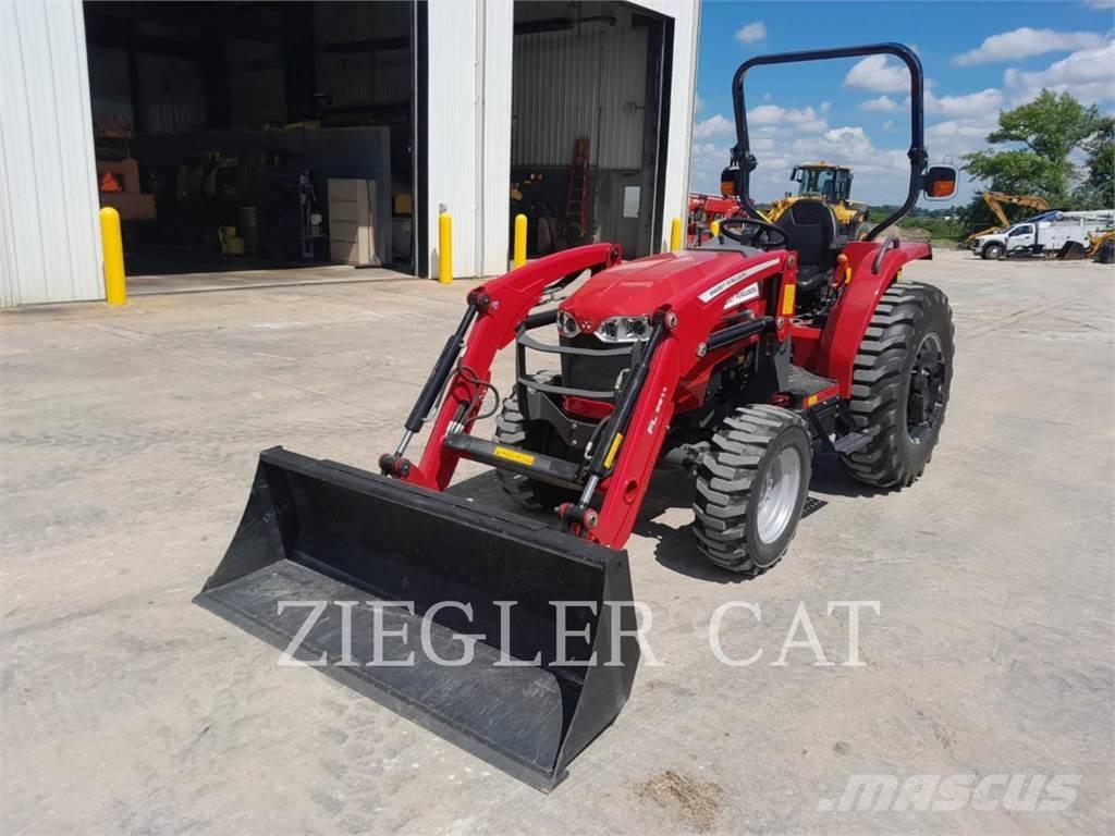 Massey Ferguson 1840M トラクター