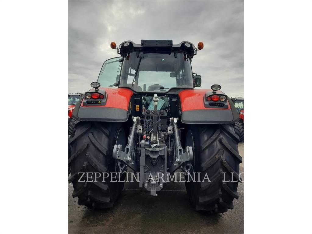 Massey Ferguson 8730S トラクター