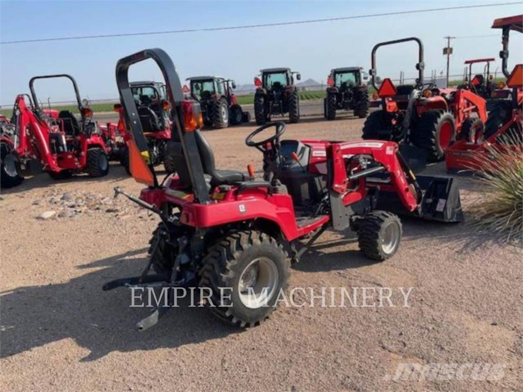 Massey Ferguson GC1723E トラクター