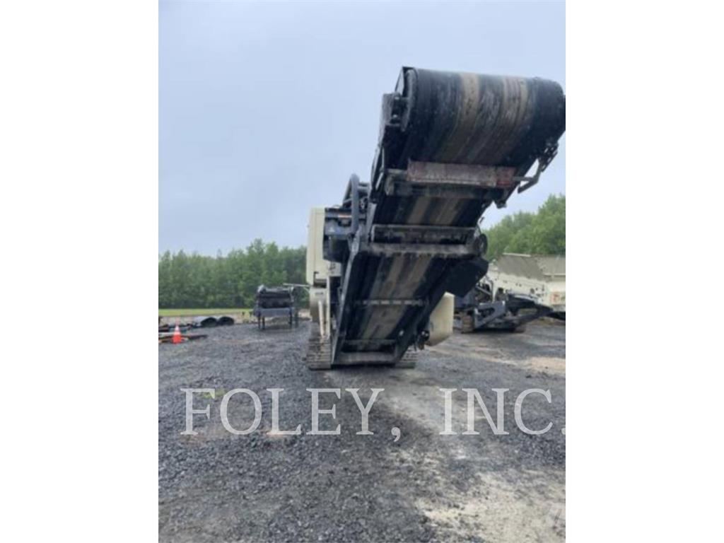 Metso LT1110S 自走式クラッシャー