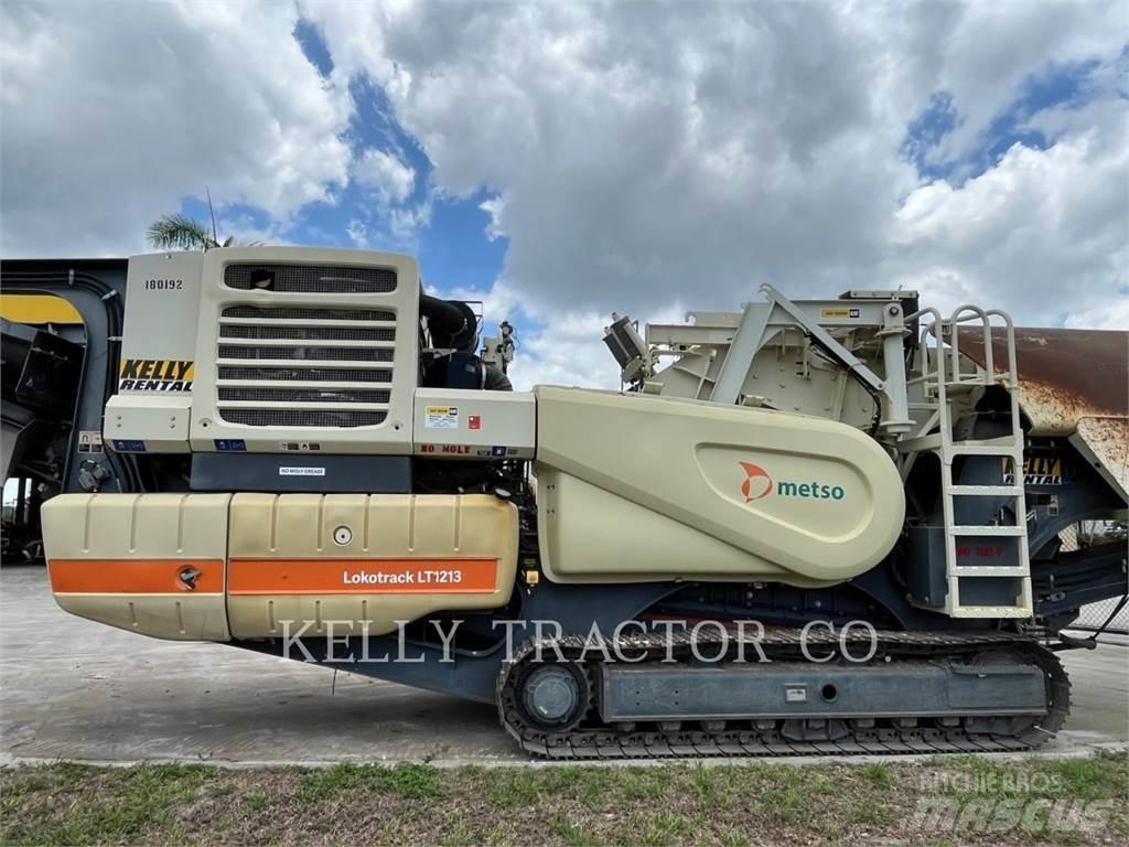 Metso LT1213 自走式クラッシャー