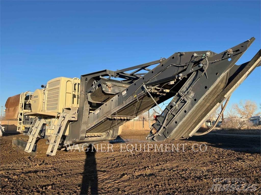 Metso MINERALS LT106 自走式クラッシャー