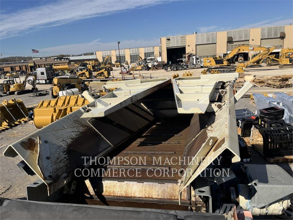 Metso ST2.8 自走式クラッシャー