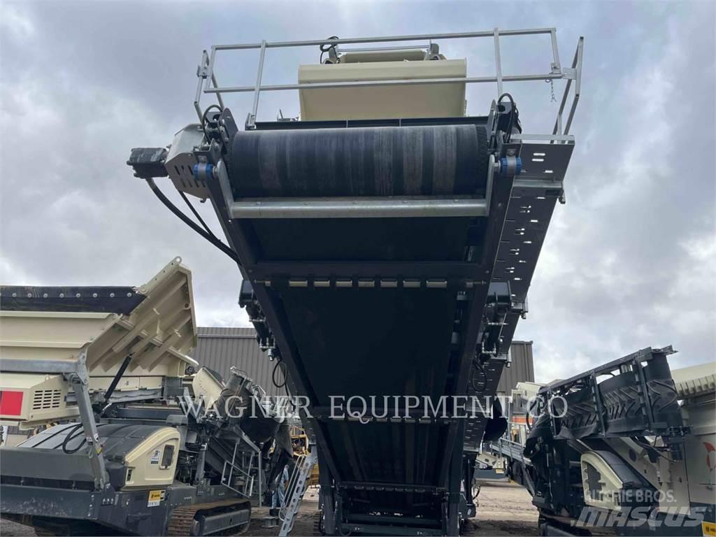Metso ST4.10 自走式クラッシャー