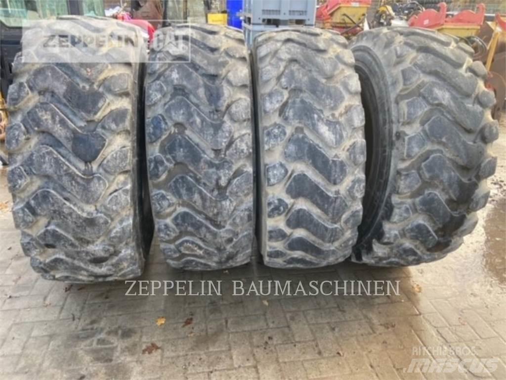 Michelin 4X 20.5R25XHA タイヤ、ホイル、リム