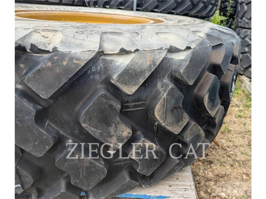 Michelin XTA17.5R25 タイヤ、ホイル、リム