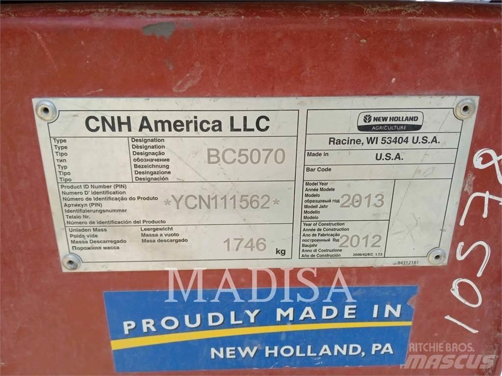 New Holland 5070 NW ハーベスター