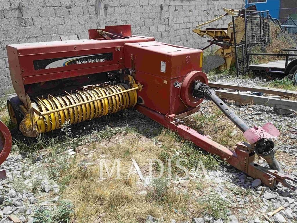 New Holland 570 ハーベスター