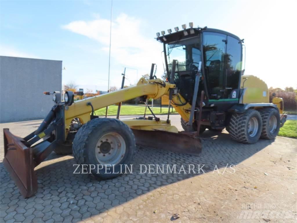 New Holland F106,7A モーターグレーダー