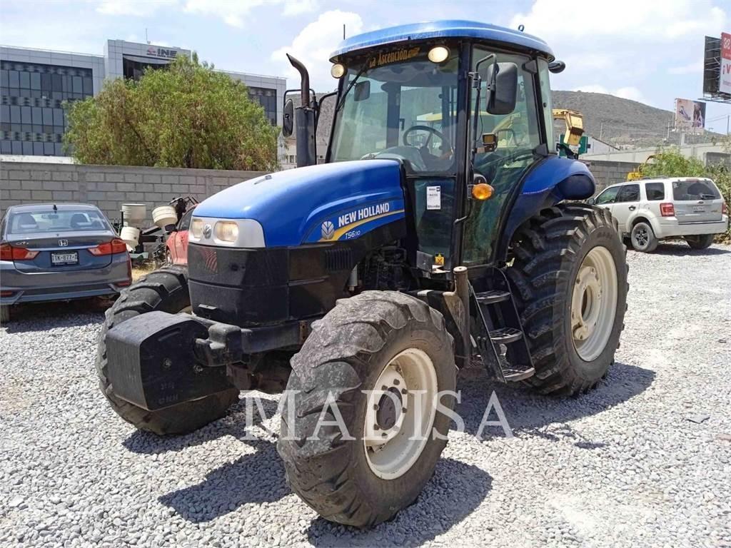 New Holland TS6.110FWD トラクター