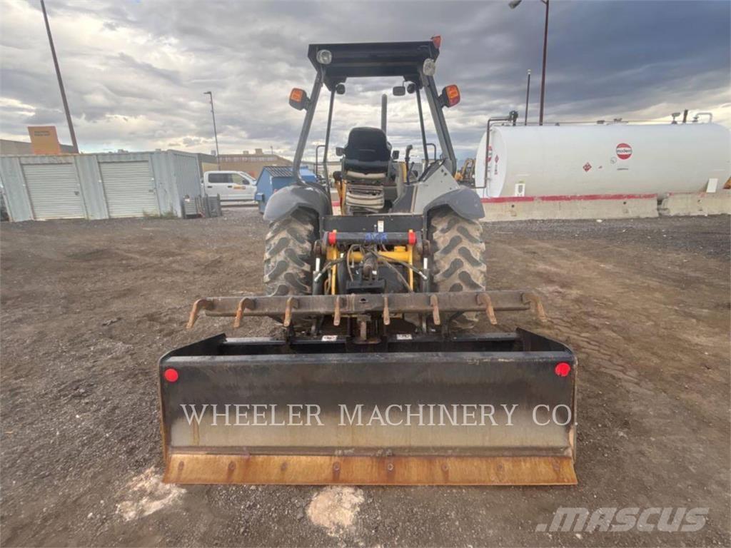 New Holland U80C IL バックホーローダー