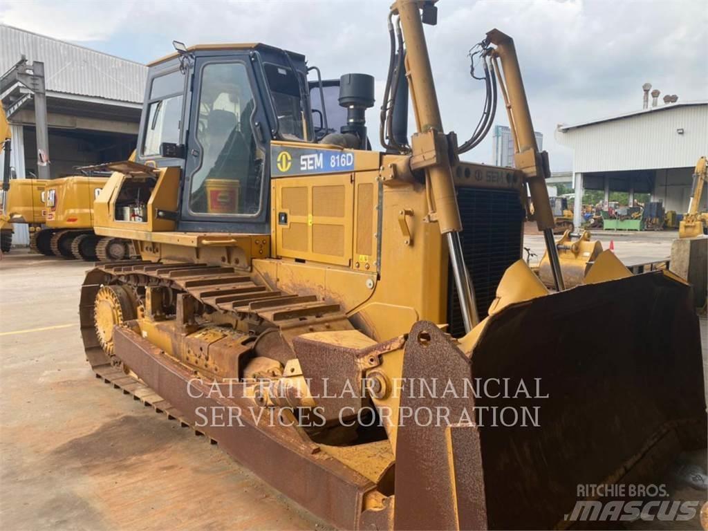 SEM MACHINERY SEM816D ブルドーザー