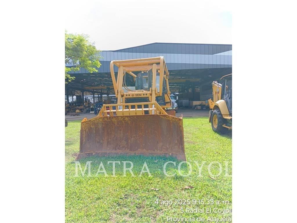 SEM MACHINERY SEM816D ブルドーザー