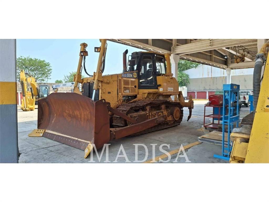 SEM MACHINERY SEM822D ブルドーザー