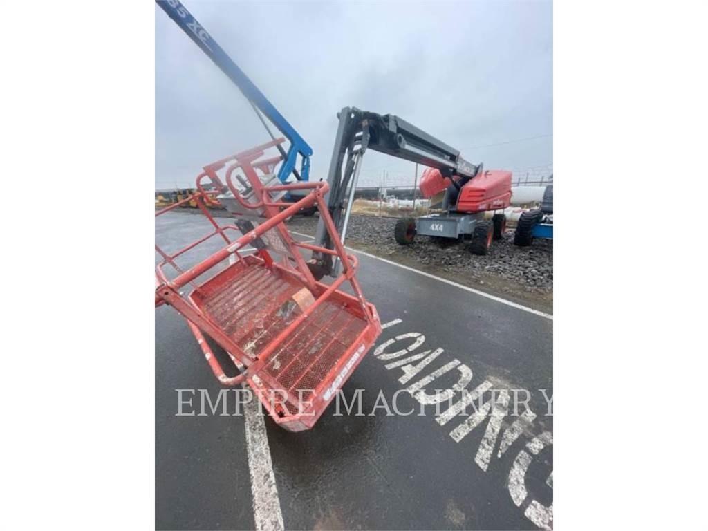 Skyjack SJ45T ブームリフト　屈伸型