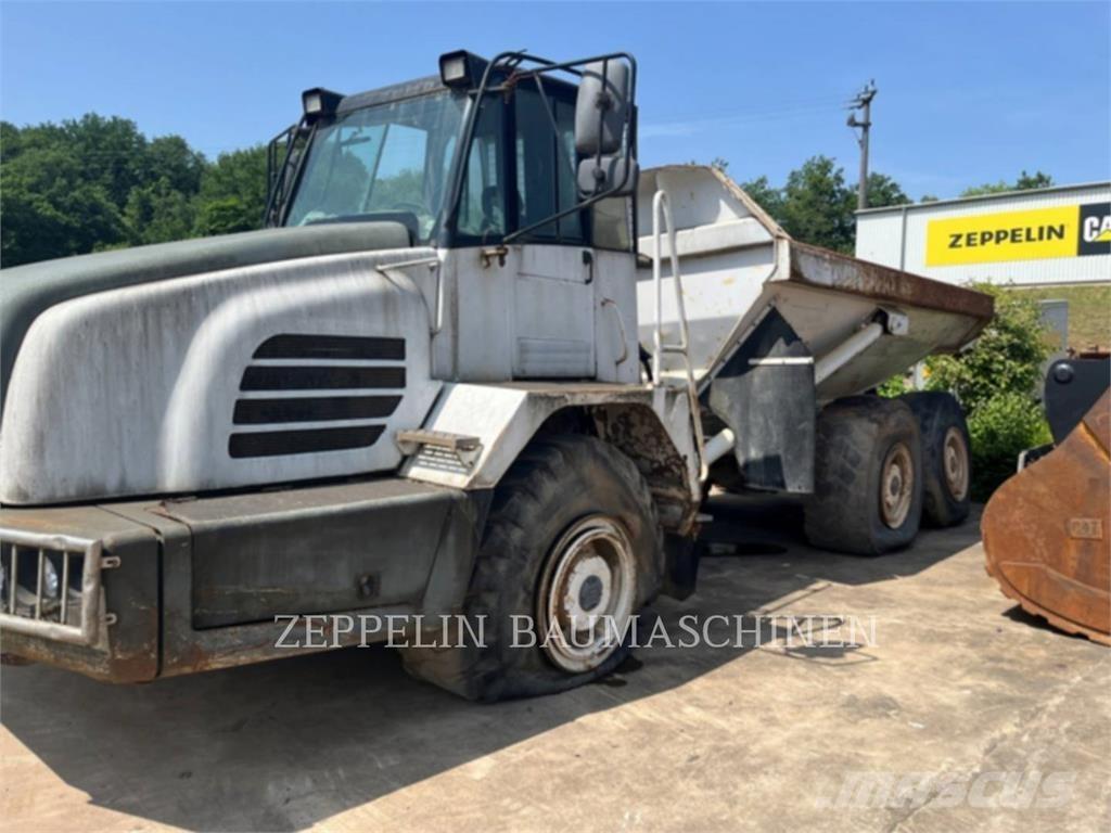 Terex TA25 アーティキュレート式ダンプトラック