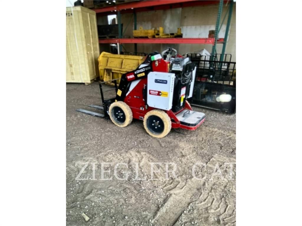 Toro E-DINGO 500 スキッドステアローダー