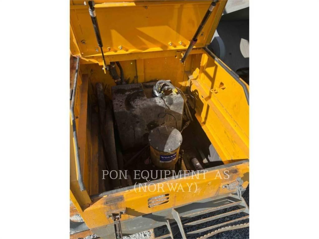 Volvo EC750 大型油圧ショベル12t以上（パワーショベル・ユンボ）