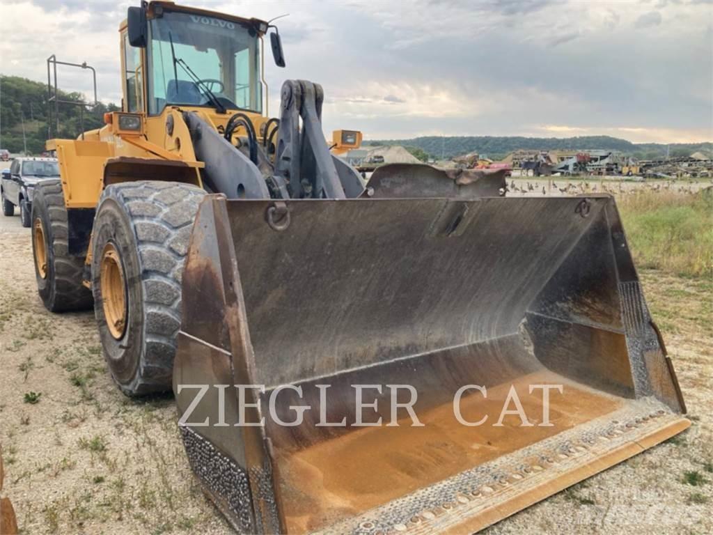 Volvo L220E ホイールローダー・タイヤショベル