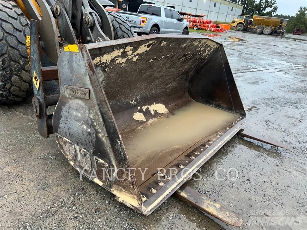 Volvo L70H ホイールローダー・タイヤショベル