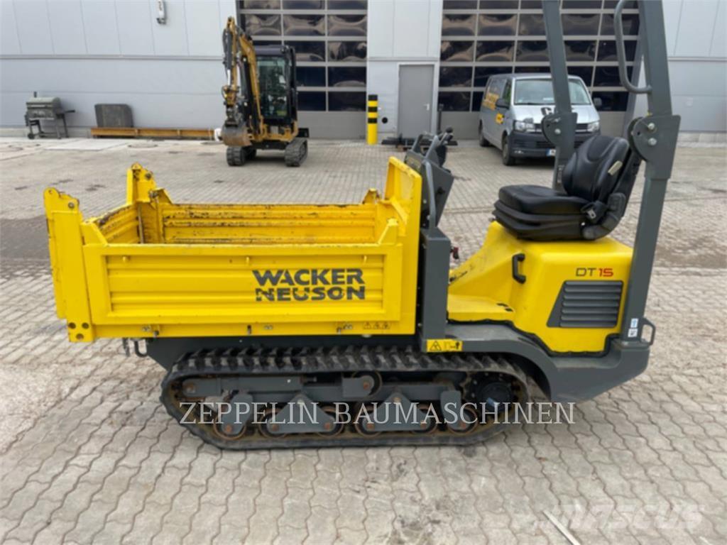 Wacker DT15 アーティキュレート式ダンプトラック