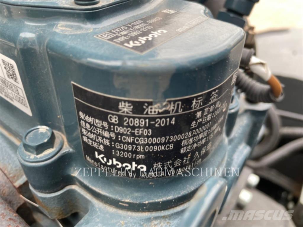 Wacker DT15 アーティキュレート式ダンプトラック