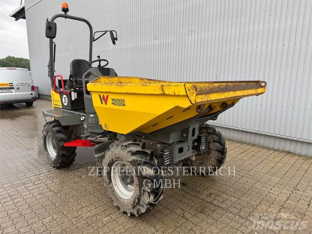Wacker DW30 アーティキュレート式ダンプトラック