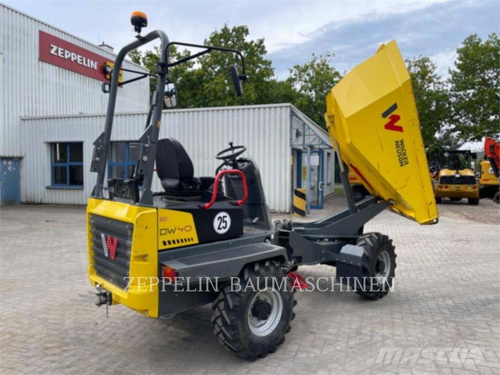 Wacker DW40 アーティキュレート式ダンプトラック