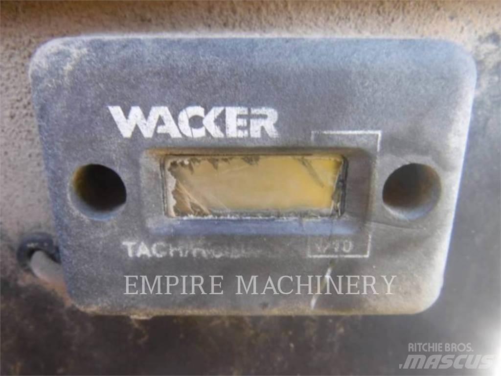 Wacker RD11A タンデムローラ