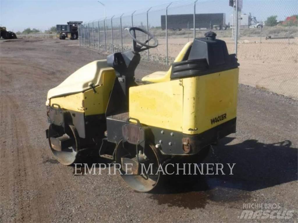 Wacker RD11A タンデムローラ