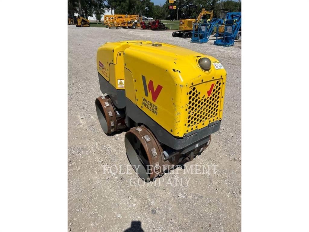 Wacker RTLXSC3 ソイルコンパクター
