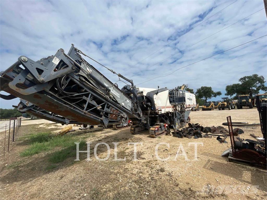 Wirtgen W210I アスファルトコールドミリングマシーン