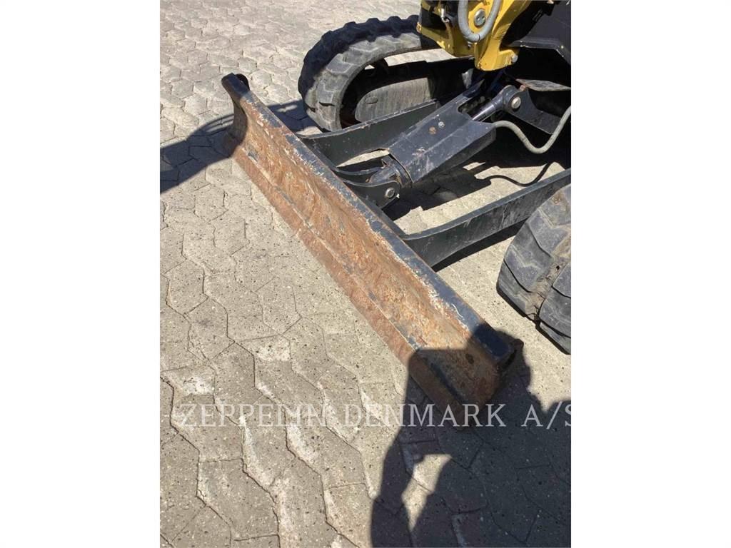 Yanmar SV26 ミニ油圧ショベル 7t以下（ミニユンボ・ミニディガー）