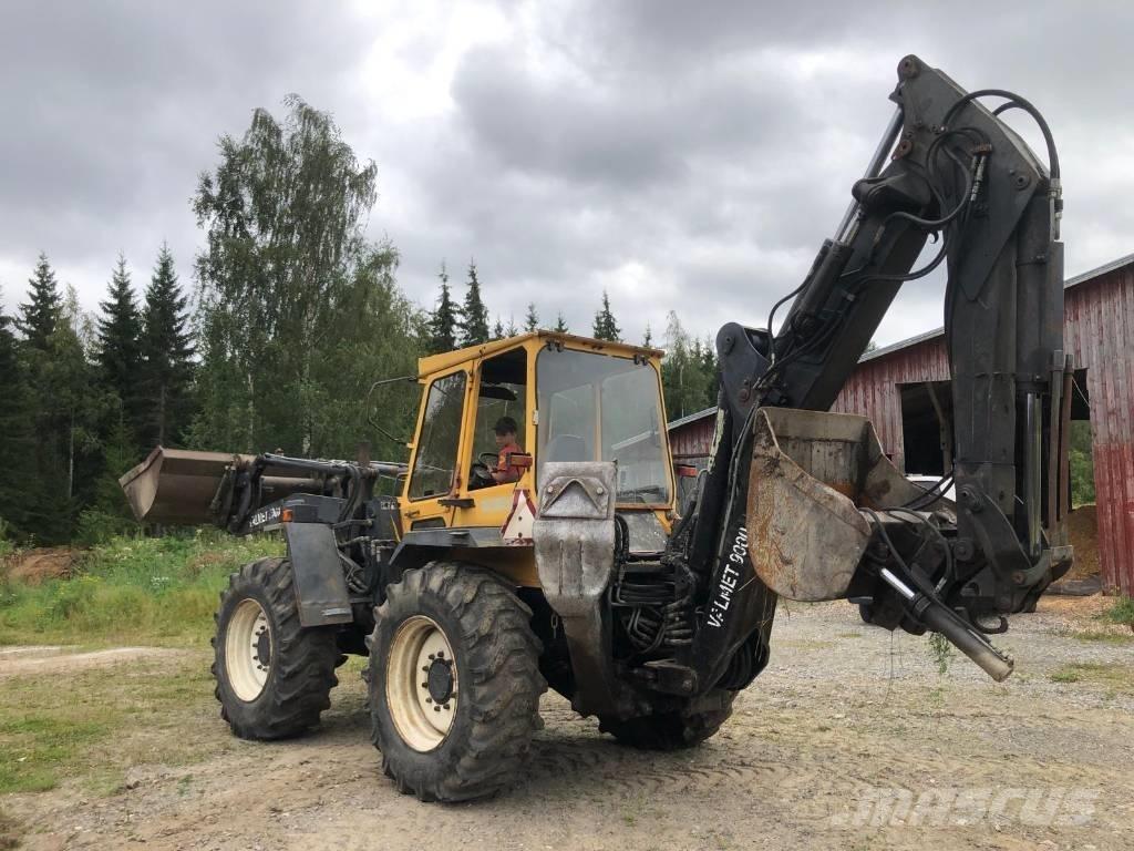Valmet 9000 バックホーローダー