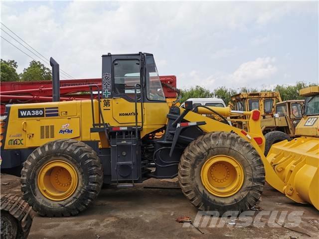 Komatsu WA 380 ホイールローダー・タイヤショベル