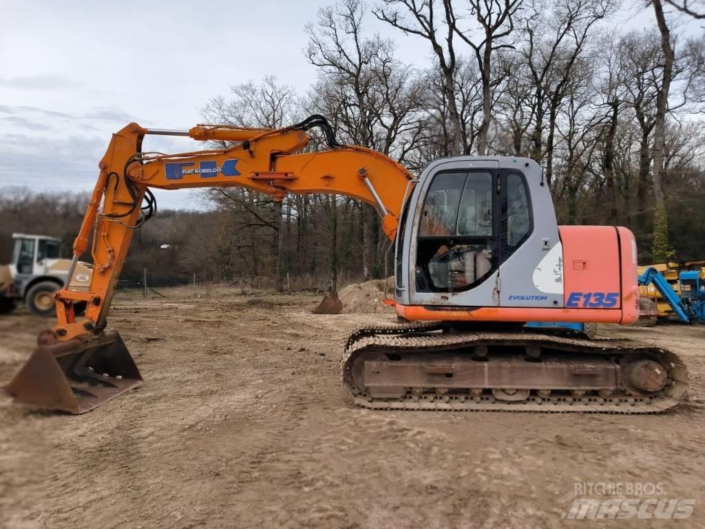 Fiat-Kobelco E 135 大型油圧ショベル12t以上（パワーショベル・ユンボ）