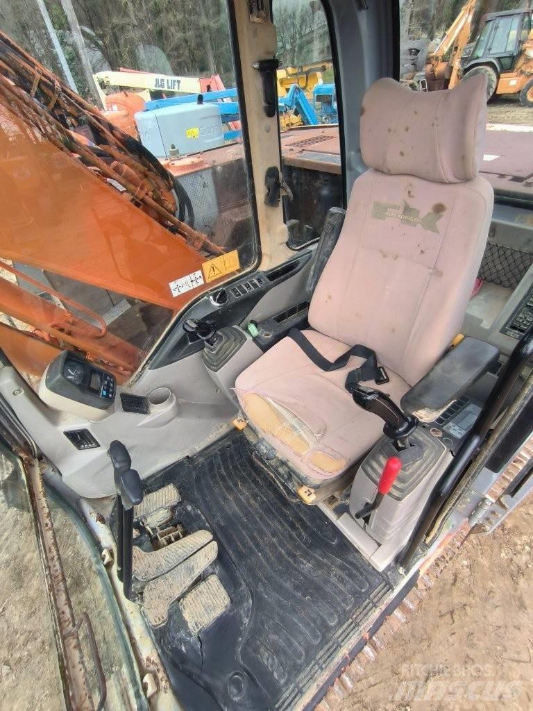Fiat-Kobelco E 135 大型油圧ショベル12t以上（パワーショベル・ユンボ）