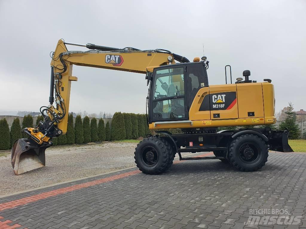CAT M 318 F ホイール式油圧ショベル（パワーショベル・ユンボ・バックホー）