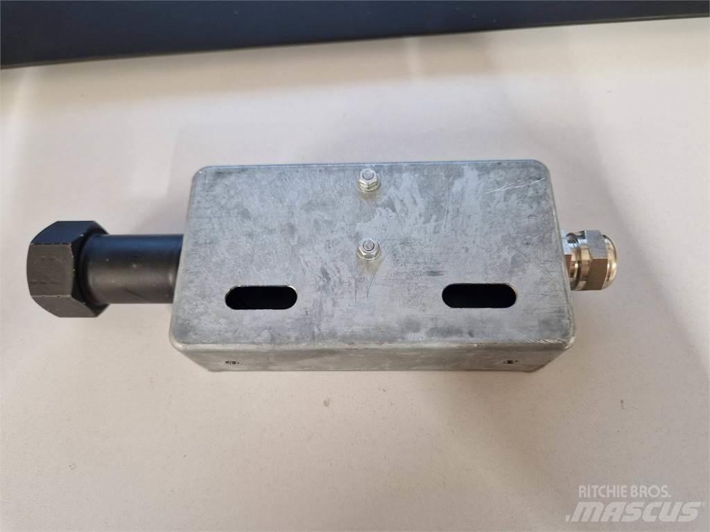 Rottne 083-0002 電子機器