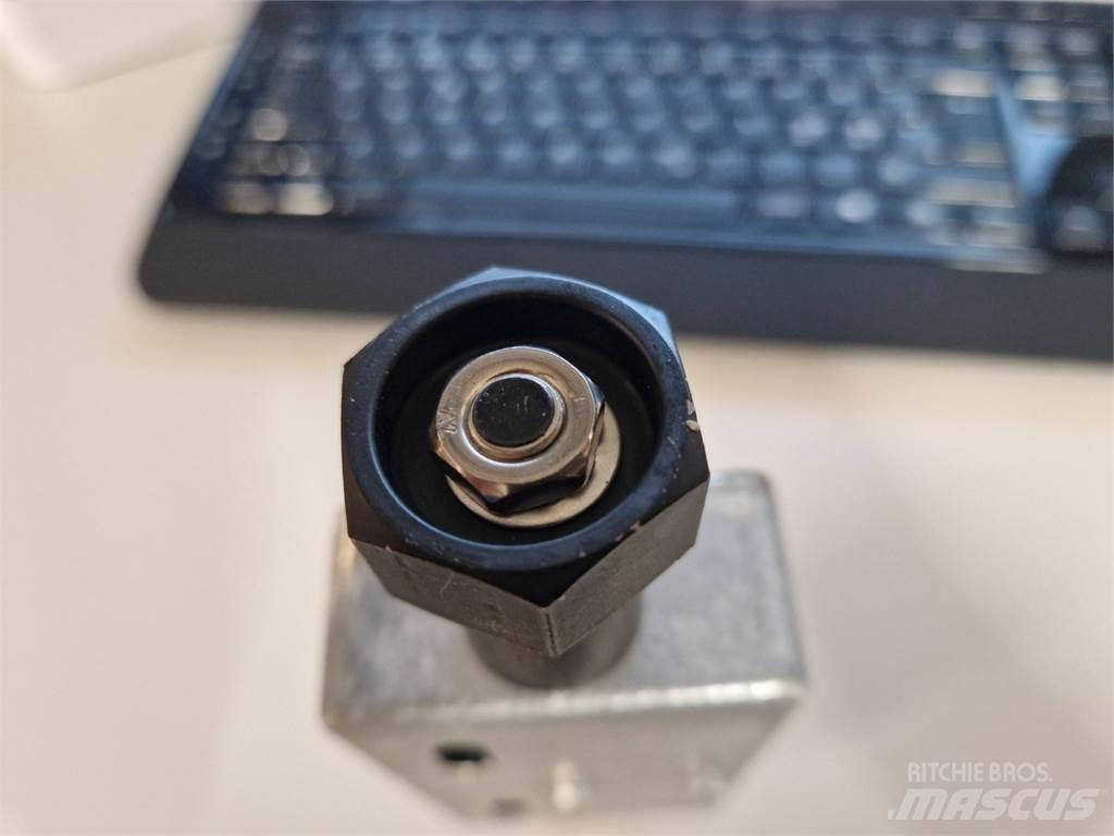 Rottne 083-0002 電子機器