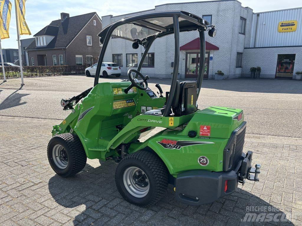 Avant 530 TDL ホイールローダー・タイヤショベル