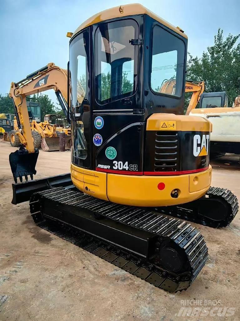 CAT 304 ミニ油圧ショベル 7t以下（ミニユンボ・ミニディガー）