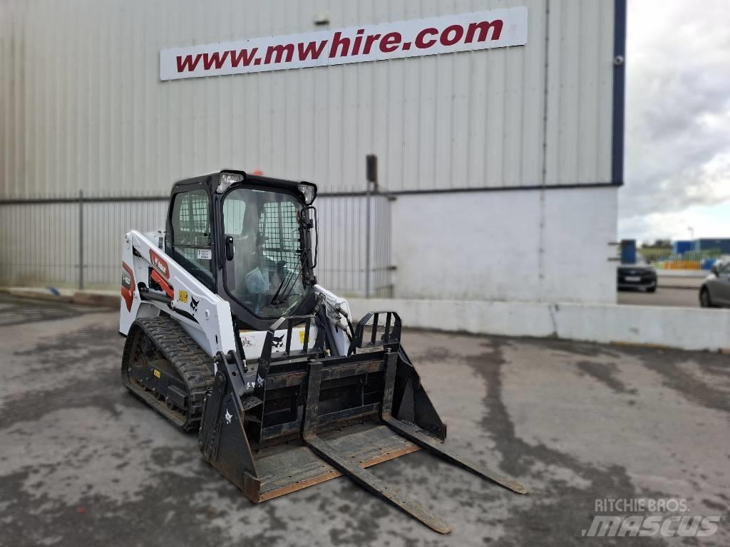 Bobcat T 450 スキッドステアローダー