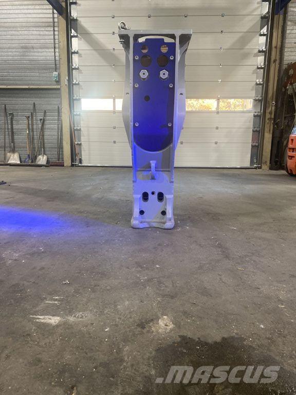 FRD F19 ハンマー／ブレーカ