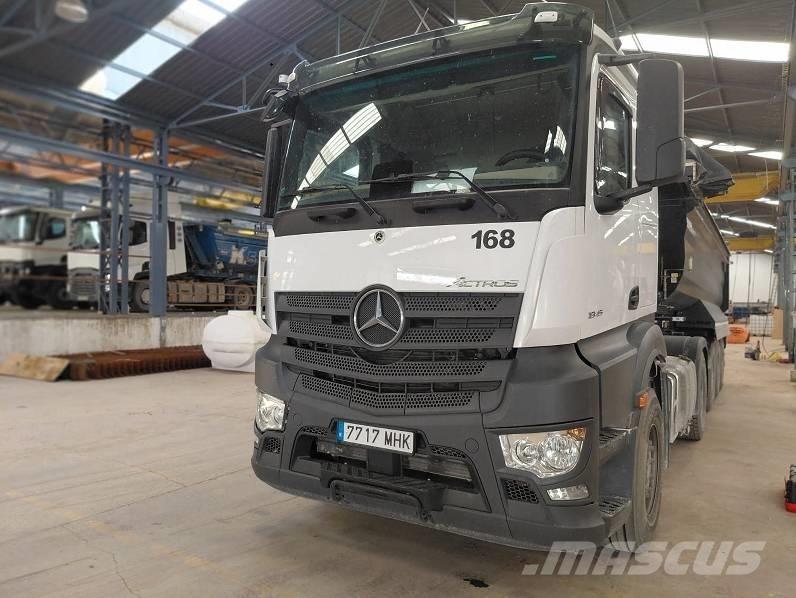 Mercedes-Benz 1845 中古トラクターヘッド | トレーラーヘッド