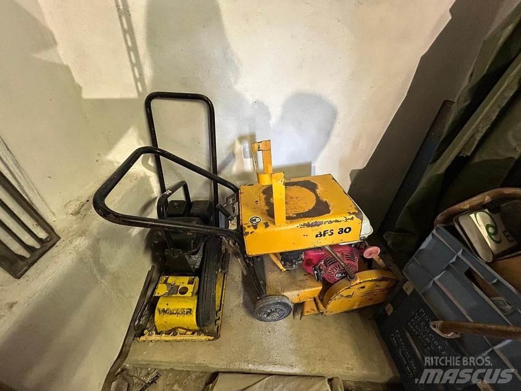 Wacker BFS80 その他耕運機とアクセサリー・アタッチメント